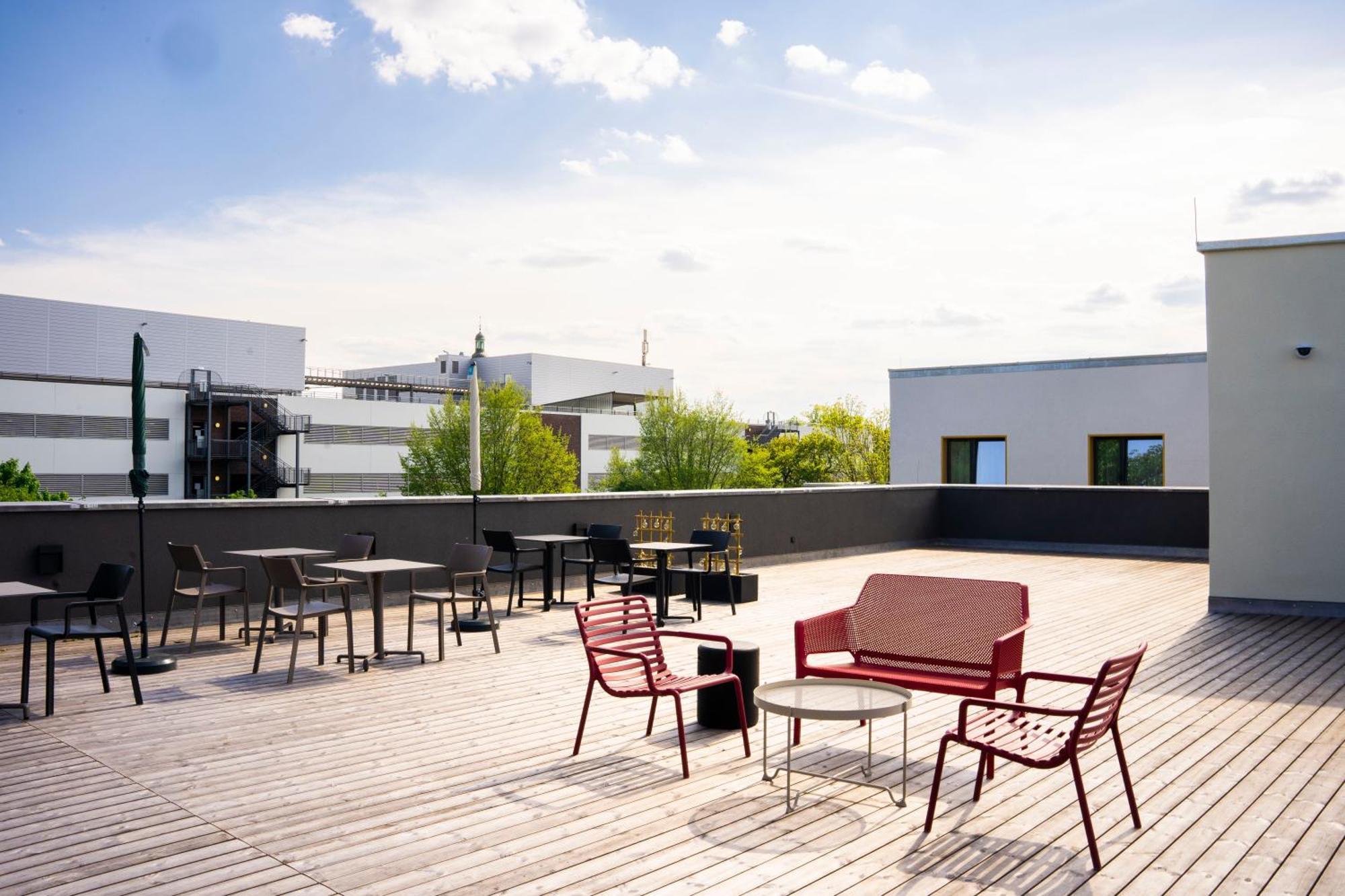 The Base Berlin One Hotel Exterior foto